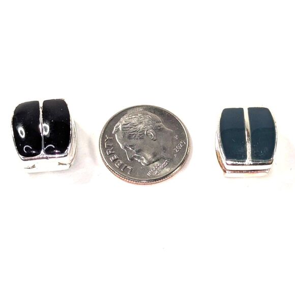 Set of Enamel Clip on Magnetic Earrings - Picture 9 of 10